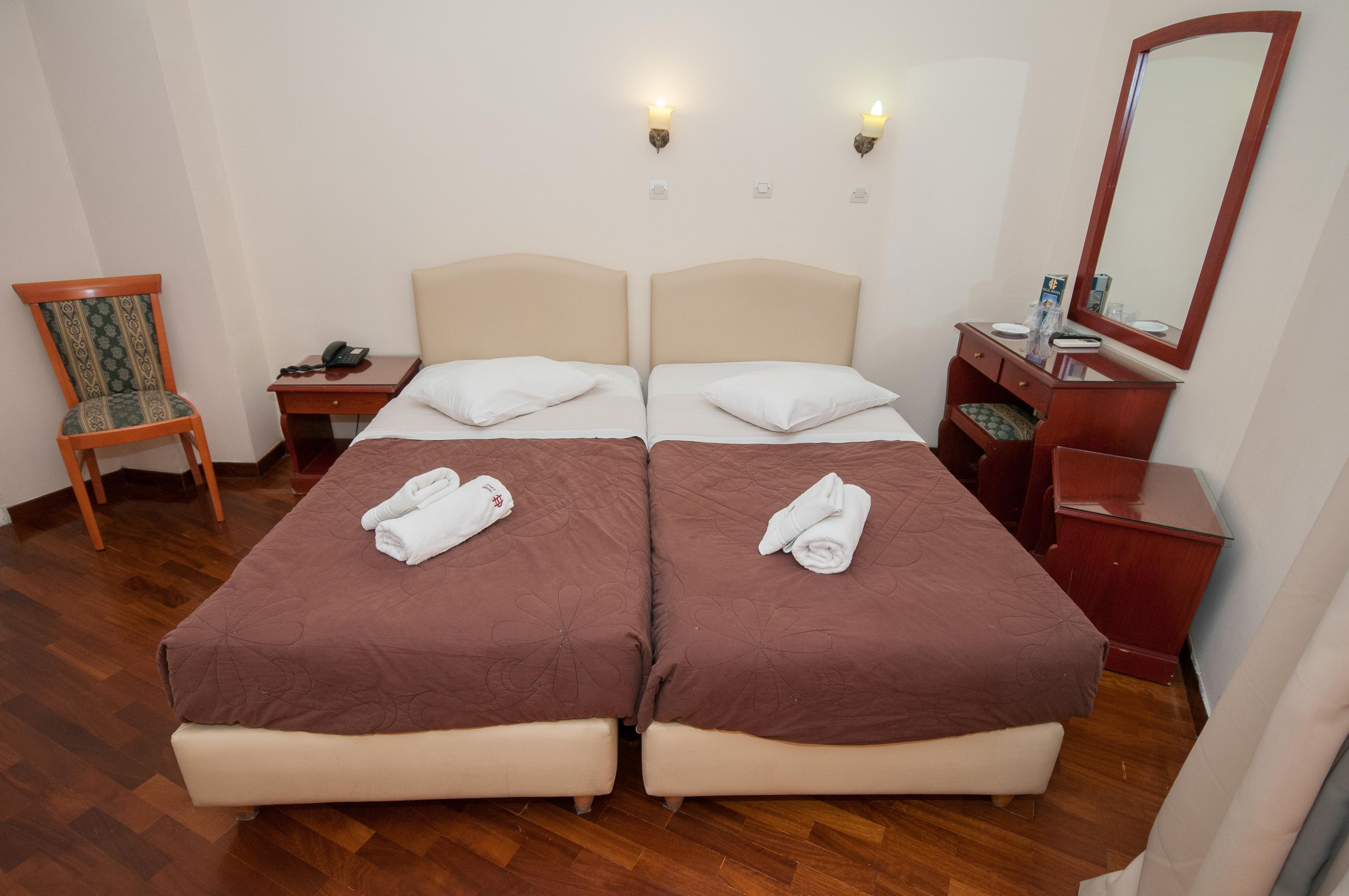 Cecil Hotel Atene Esterno foto